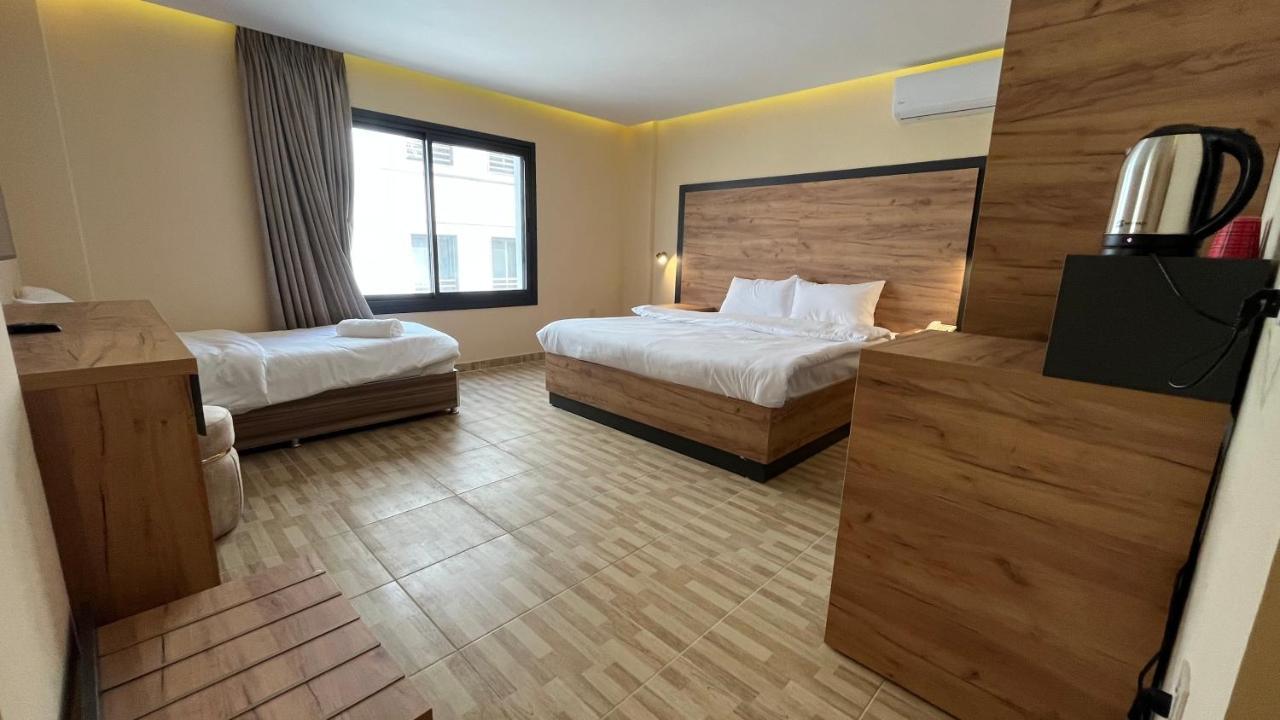 The Palm Hotel Акаба Екстер'єр фото
